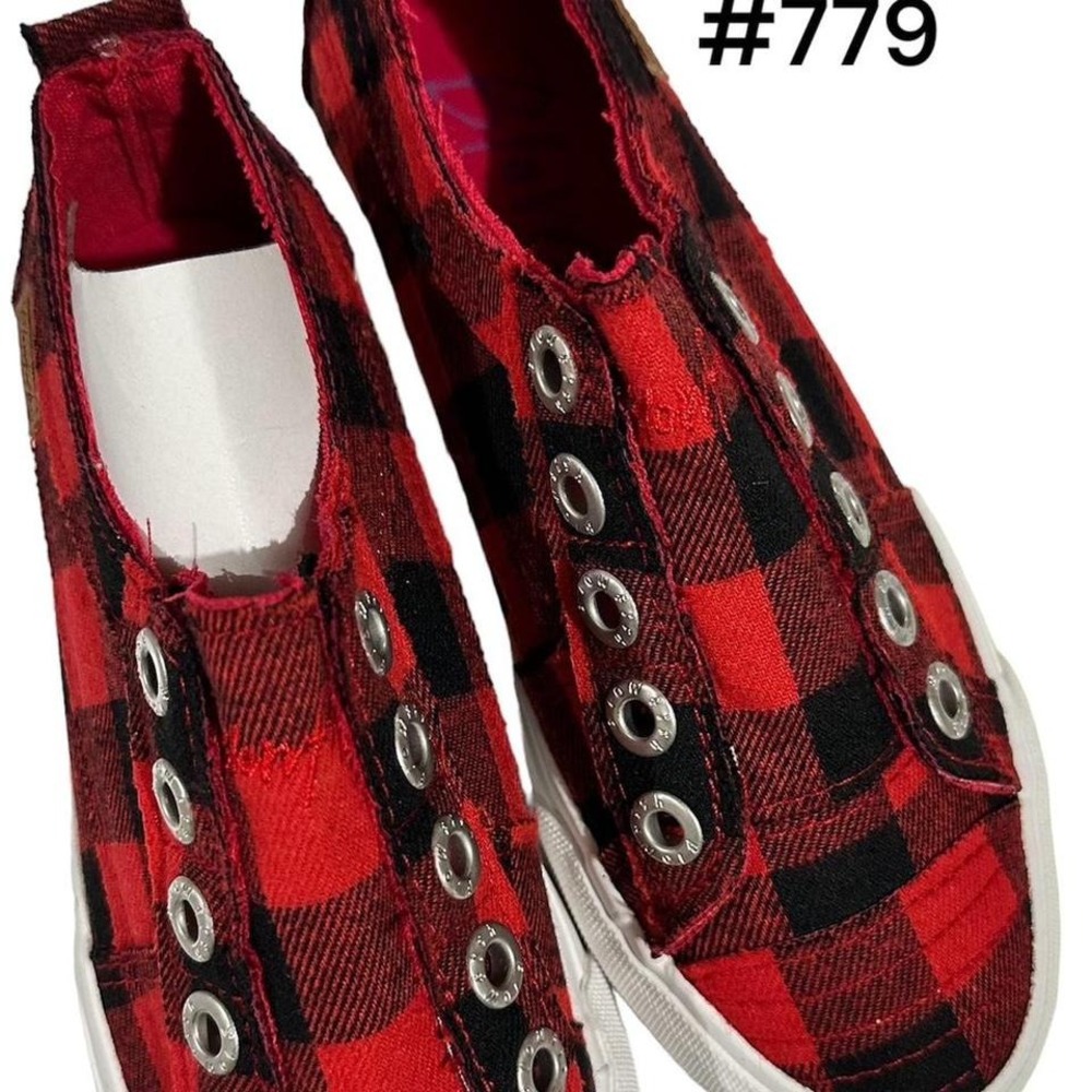 New Kids Blowfish Red Plaid‎ Sneakers Size 13